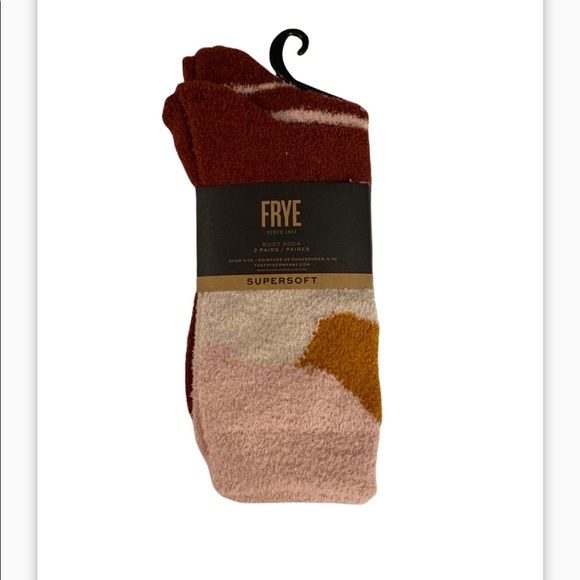 Frye Accessories - Price firm ❗️FRYE set of 2 pairs boot sock